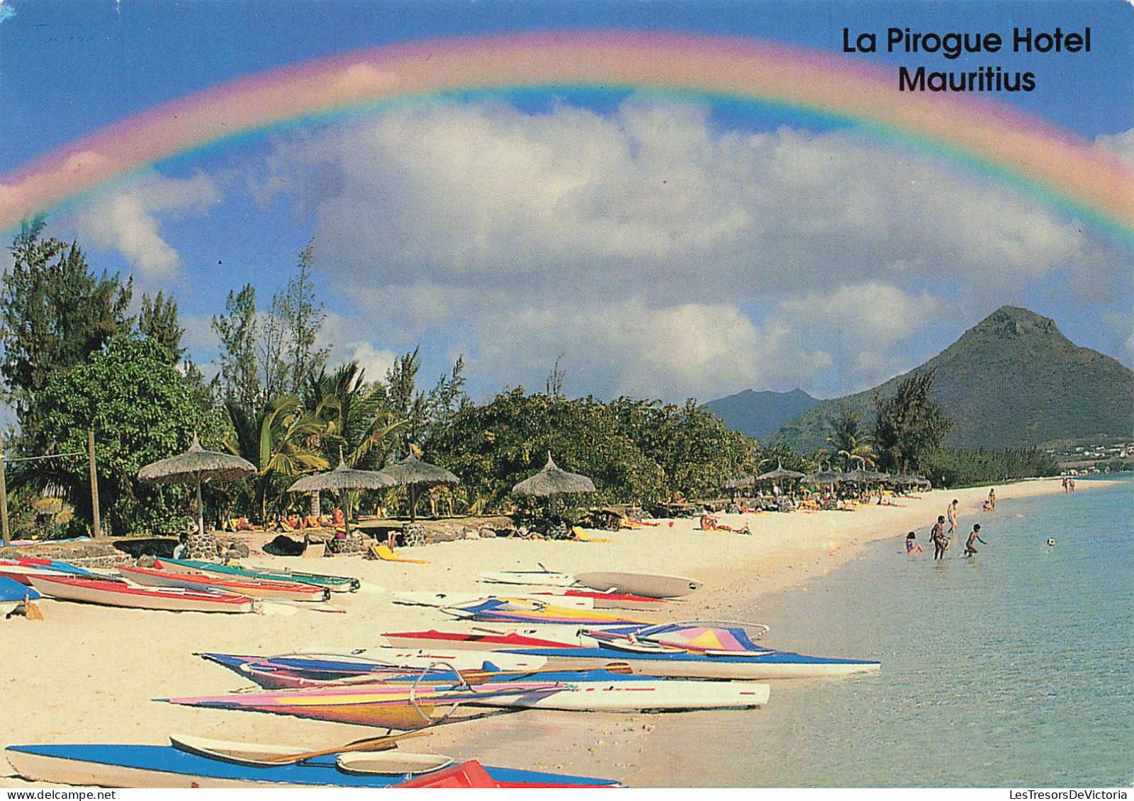 MAURITIUS - La Pirogue Hotel - Situé à Flic En Flac Dans L'ouest - Animé - Plage - Paillottes - Carte Postale - Mauritius