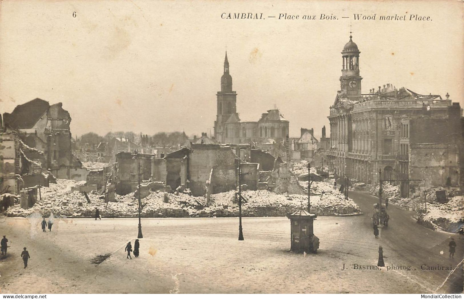 MIKIBP3-067- 59 CAMBRAI PLACE AUX BOIS CARTE PHOTO BASTIEN RUINES GUERRE - Cambrai