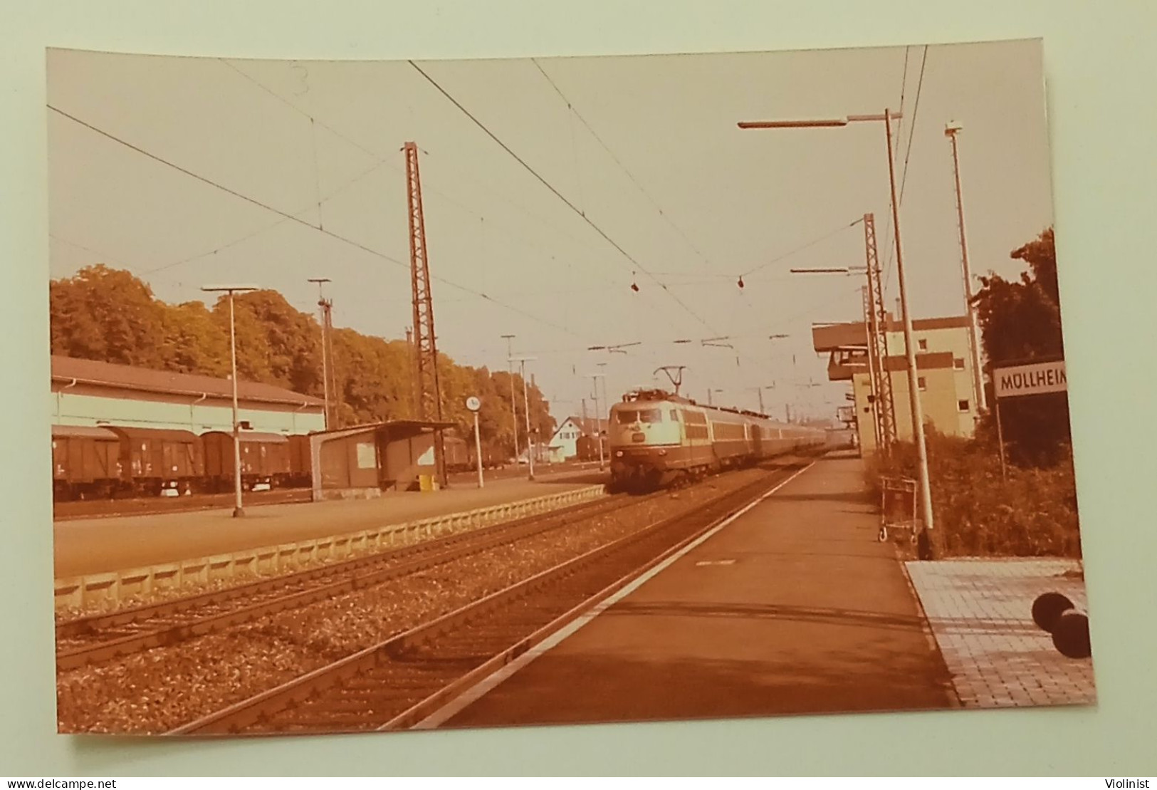 Train At Müllheim Station, Germany - Trenes