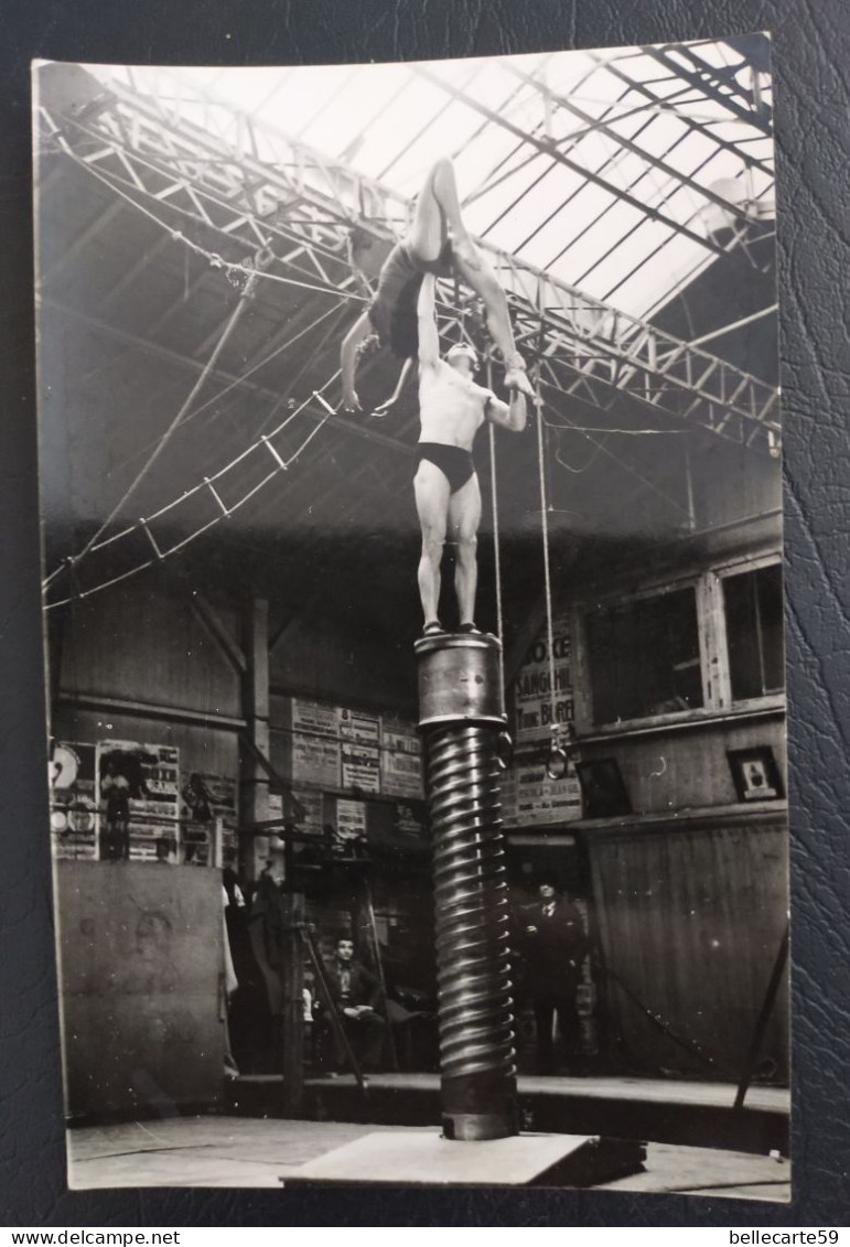 Carte Photo Acrobate Cinéma Pathé Fernand Liégeois 1936 Homme Torse Nu - Kabarett