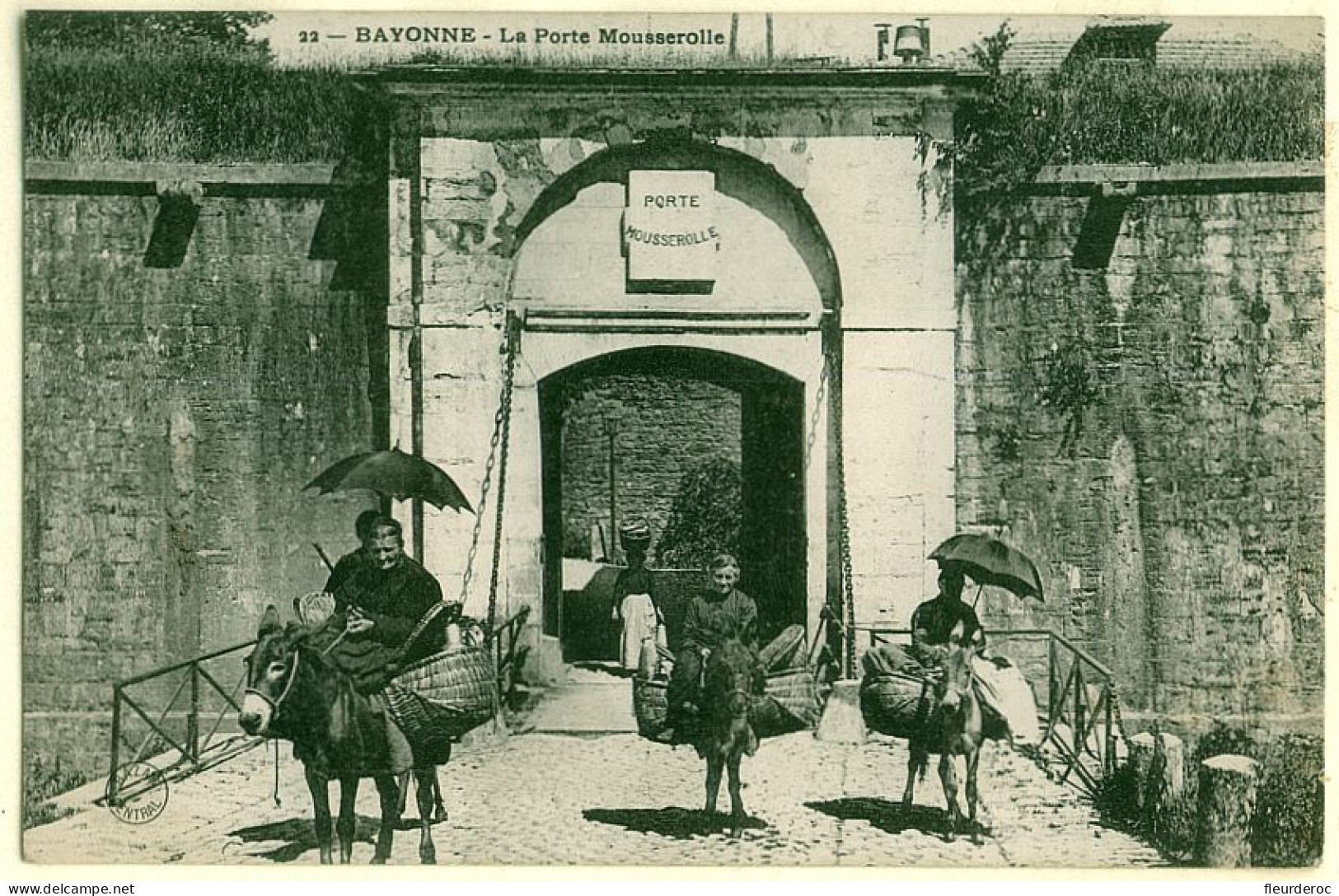 64 - B56148CPA - BAYONNE - La Porte Mousserolle - Très Bon état - PYRENEES-ATLANTIQUES - Bayonne