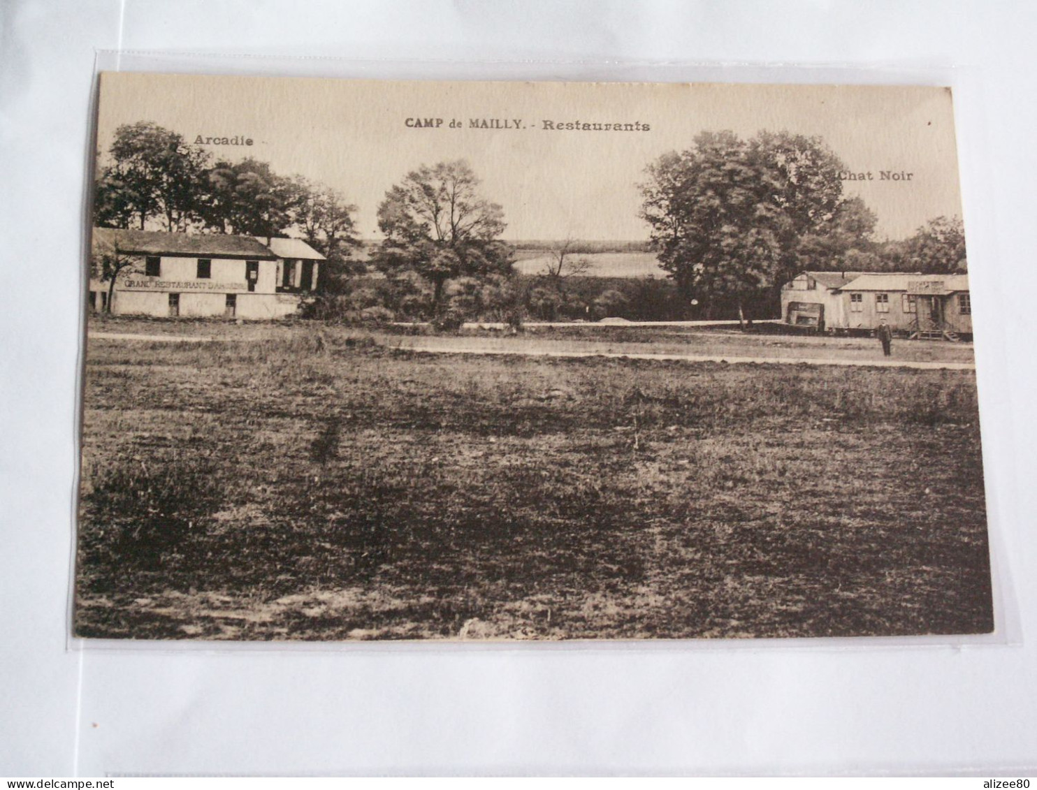 CPA  GUERRE  14/18  -- CAMP  DE  MAILLY - Kasernen