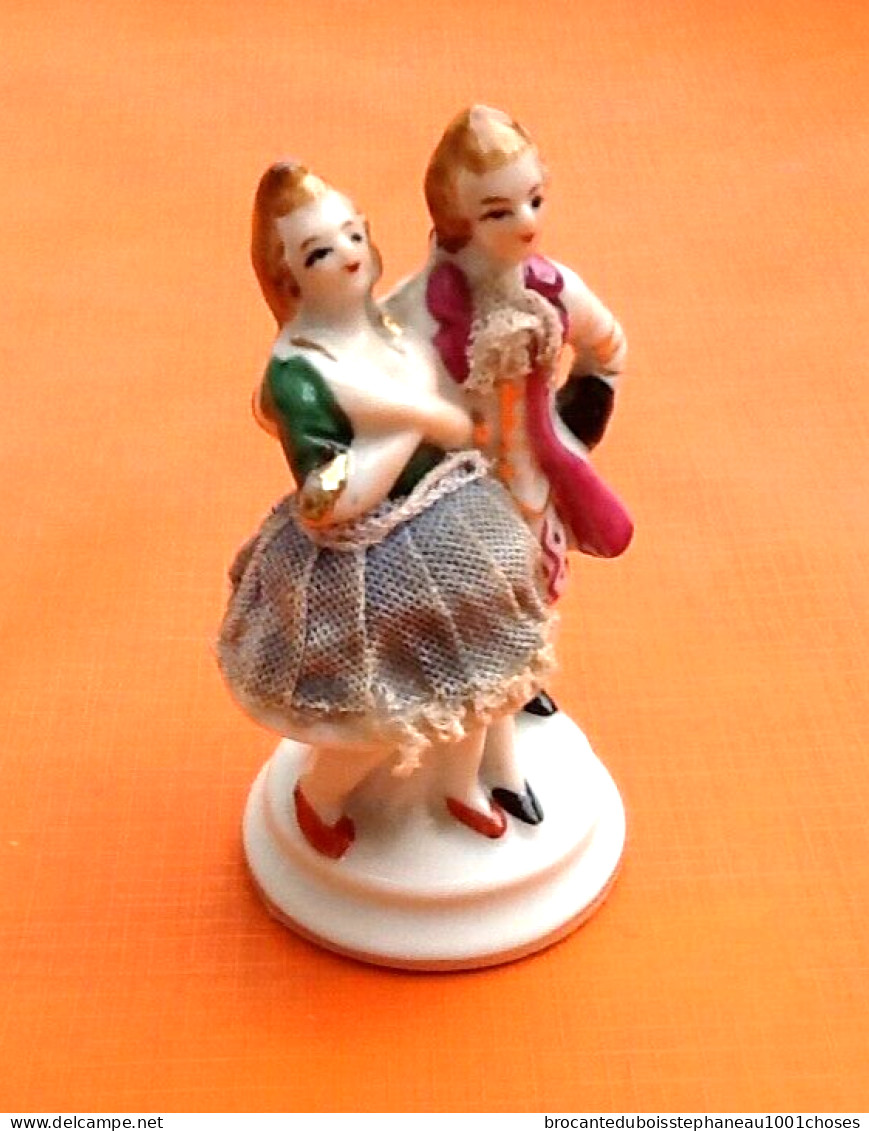 Figurine Couple Galant  Marquis / Marquise  Porcelaine Polychrome - Other & Unclassified