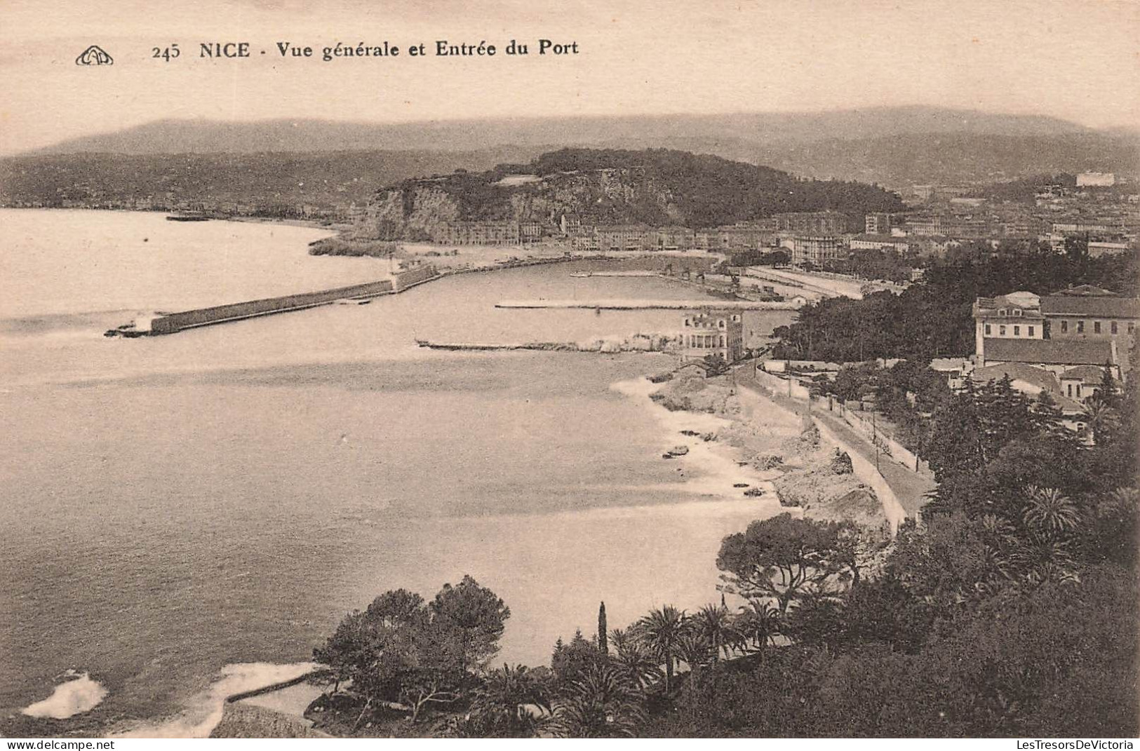 FRANCE - Nice - Vue Générale Et Entrée Du Port - Vue Sur La Mer - Carte Postale Ancienne - Transport (sea) - Harbour