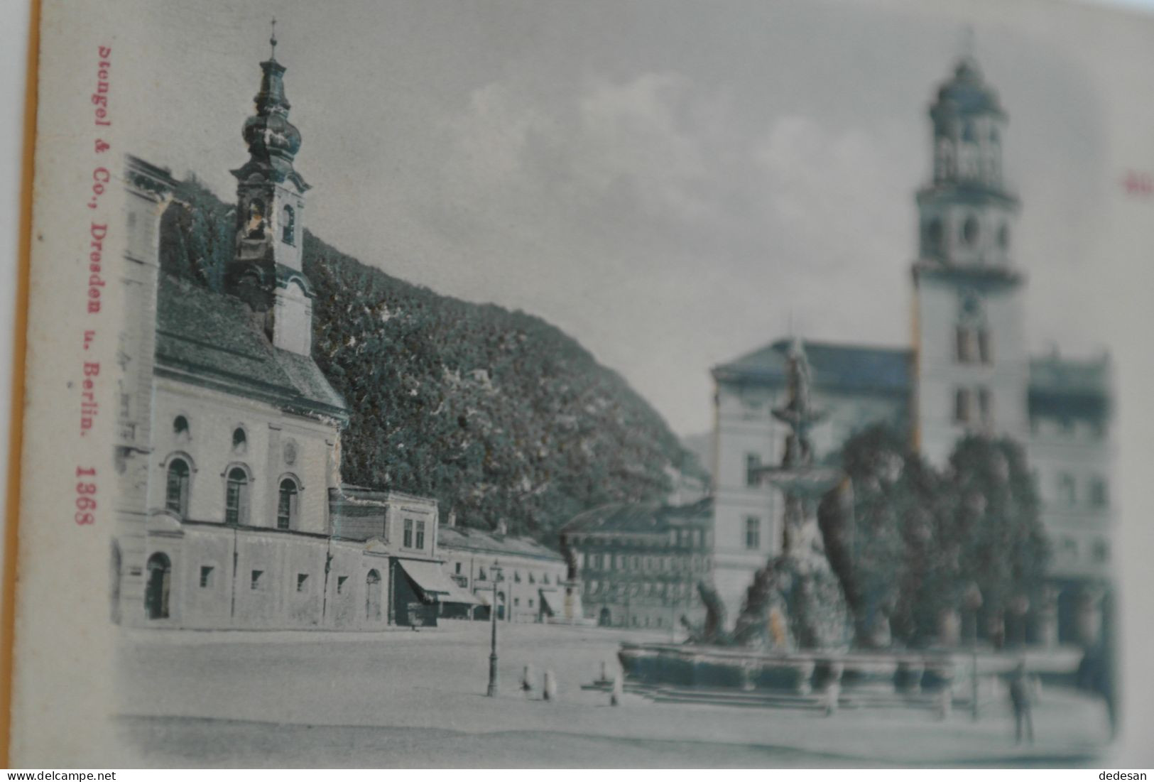 CPA Sépia Vert En Relief Gruss Aus Salsburg Residenzbrunnen Und Glockenspiel -  CHA01 - Salzburg Stadt