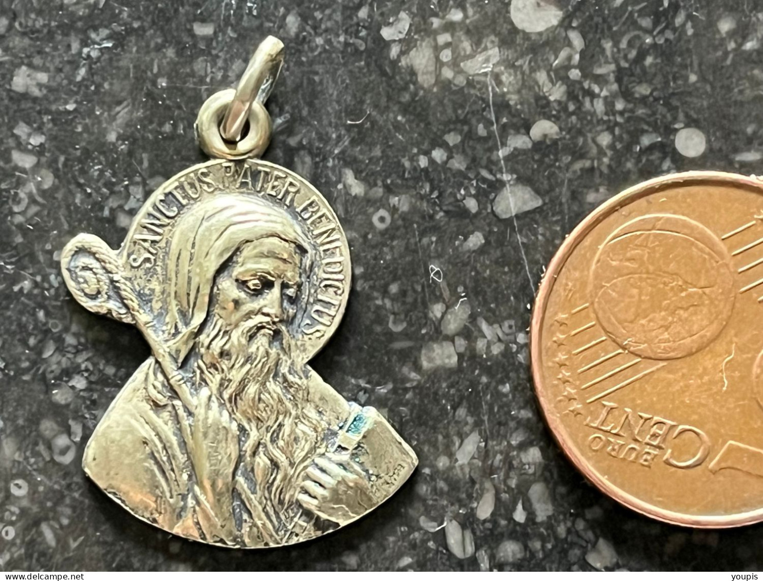 24WIL - Médaille Religieuse Saint Benoit Sancta Benedictus - Autres & Non Classés