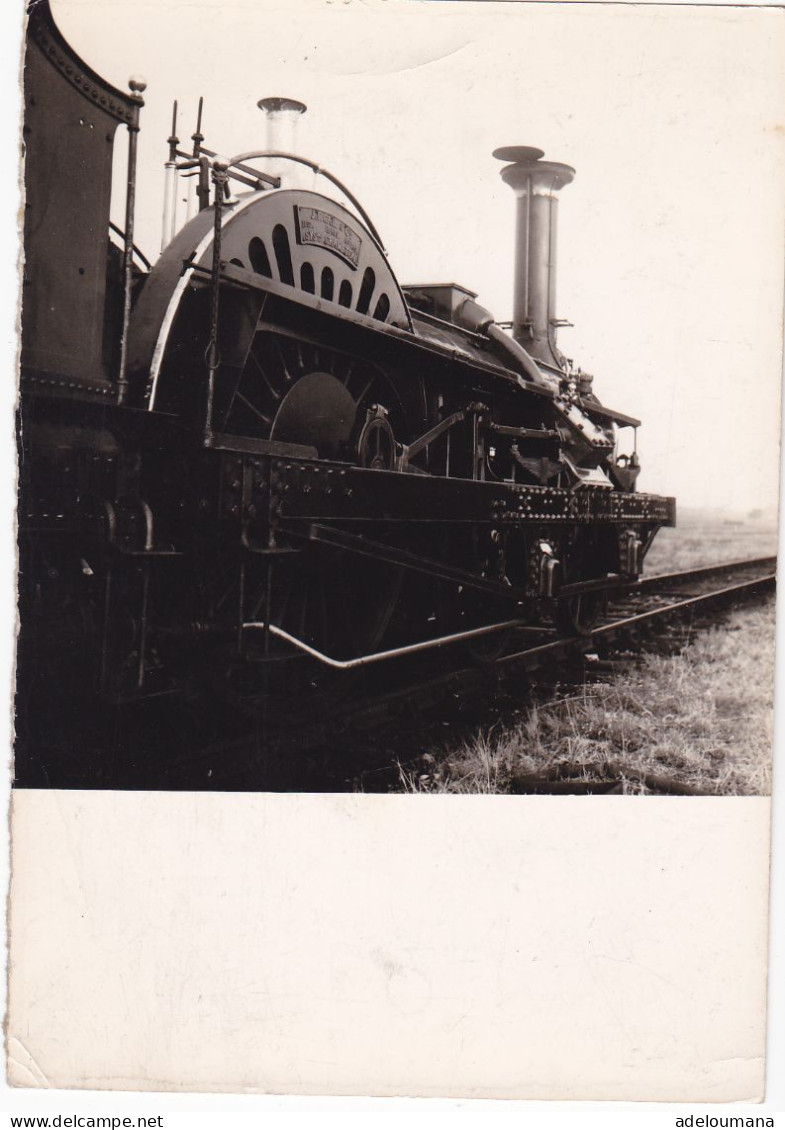 6 PHOTOS DU TRAIN - PARIS - STRASBOURG - Eisenbahnen