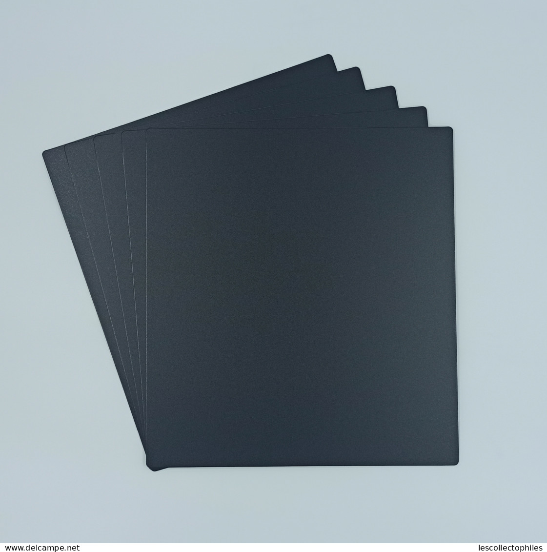 LOT DE 50 INTERCALAIRES NOIRS EN PLASTIQUE POUR VOS VINYLES 45T 45 TOURS - Accessori & Bustine