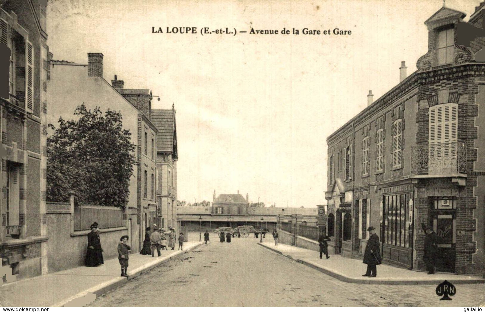 LA LOUPE AVENUE DE LA GARE ET GARE - La Loupe