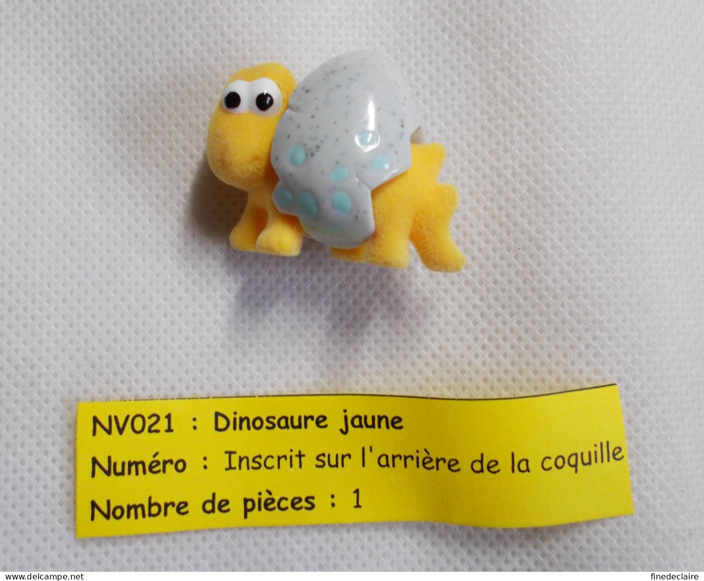 Kinder - Dinosaure Jaune ( Recouvert En Partie D'un Fin Duvet) - NV021 - Sans BPZ - MonoBlocks