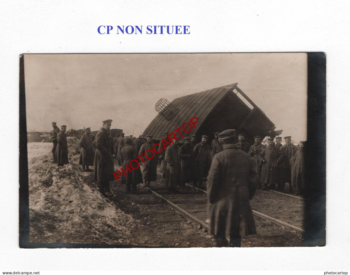 CP NON SITUEE-TRAIN-Deraillement-CARTE PHOTO Allemande-GUERRE 14-18-1 WK-MILITARIA- - Trains