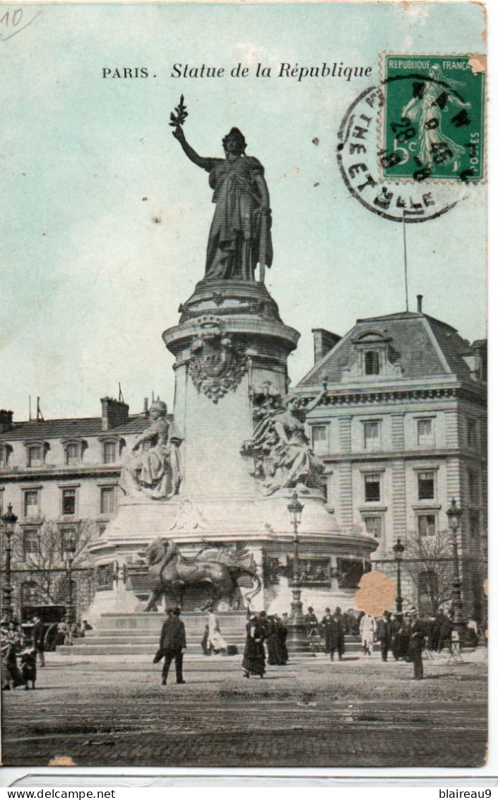 Statue De La Republique - Statues