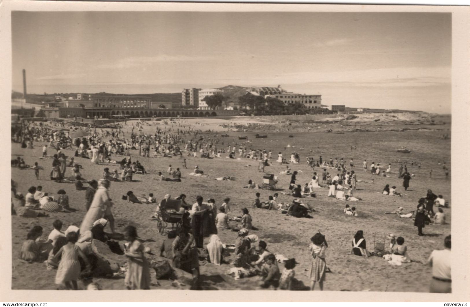 LA CORUÑA - Playa De Riazor - La Coruña