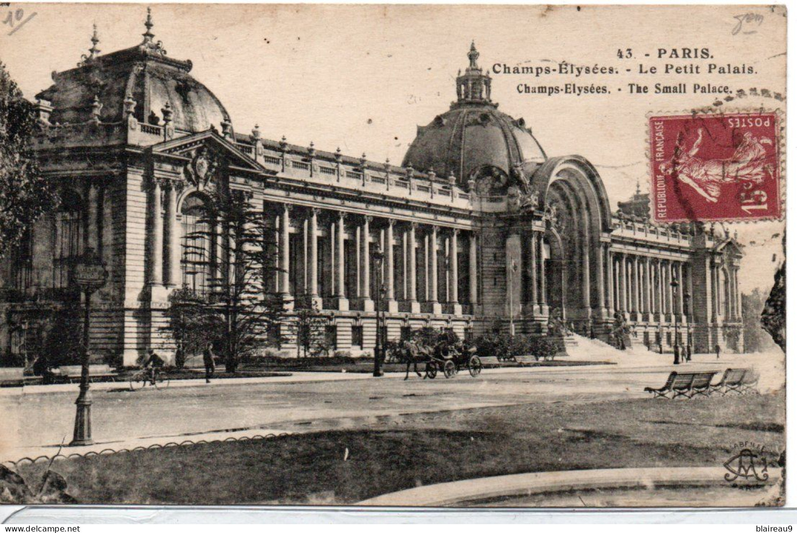 43 Le Petit Palais - Champs-Elysées