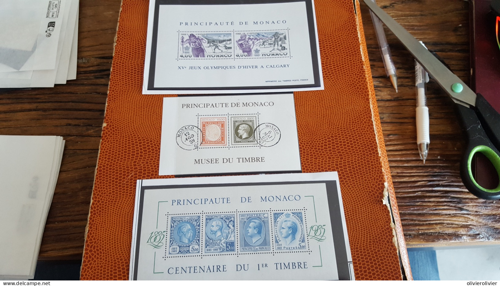 REF A1460  MONACO NEUF**  BLOC - Collections, Lots & Series