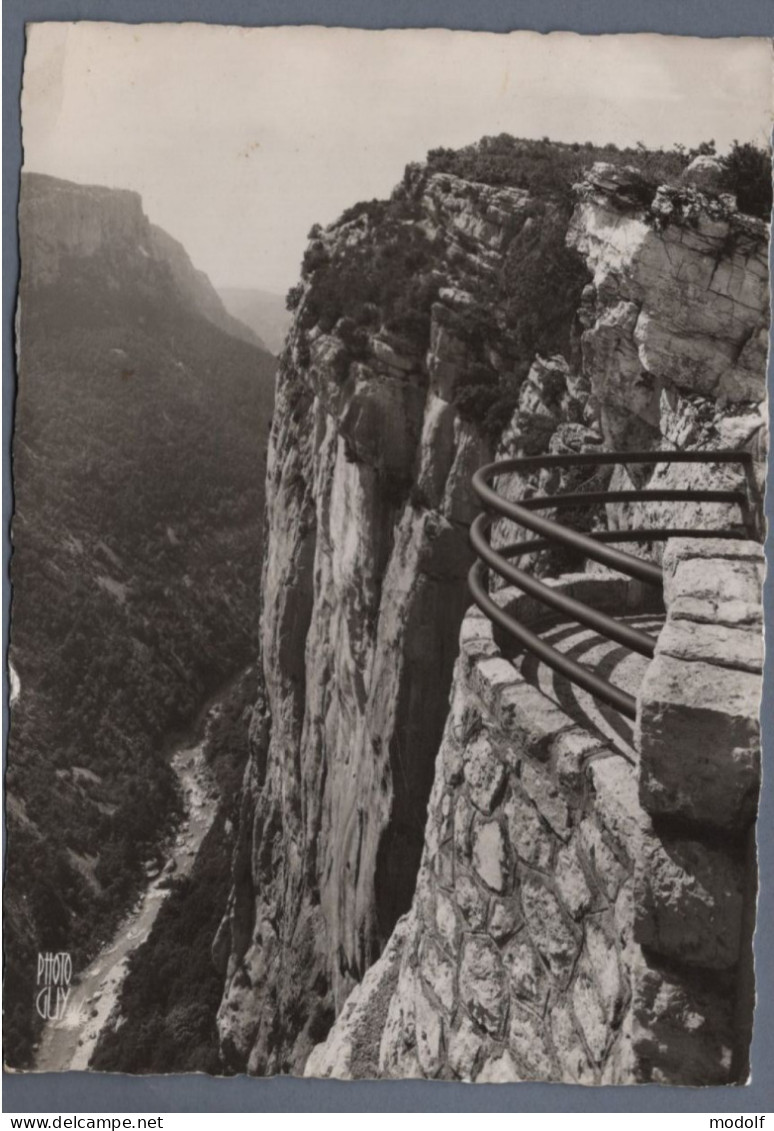 CPSM Dentelée - 04 - Gorges Du Verdon - Le Grand Canyon - Nouveau Belvédère Sur Le Couloir Samson - Circulée En 1961 - Altri & Non Classificati