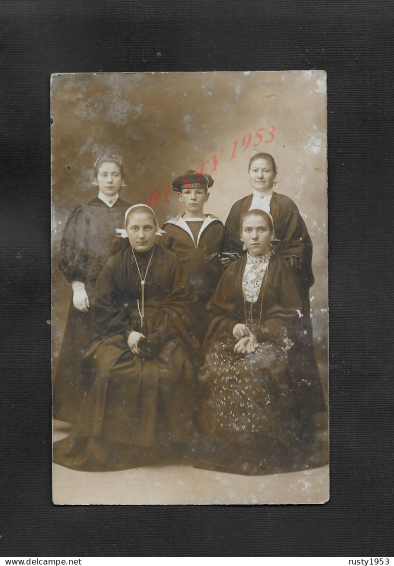 CARTE PHOTO GARCON BONNET MARIN ECRIT ALPILLES ??? PERSONNAGES ET FEMMES : - Photographie