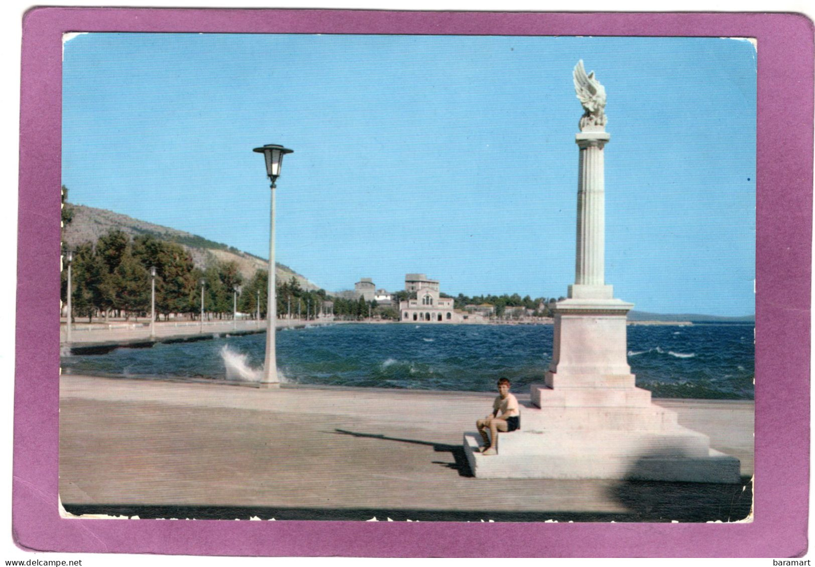 ΒΟΛΟΣ  VOLOS La Côte Et Le Monument Du Soldat Inconnu - Griechenland