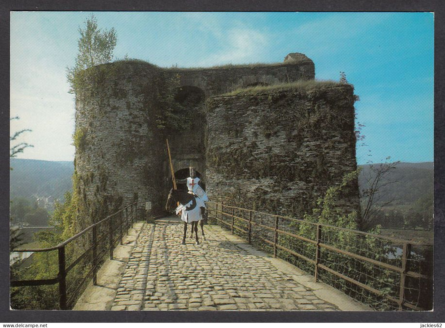 090151/ BOUILLON, Le Château, Entrée - Bouillon