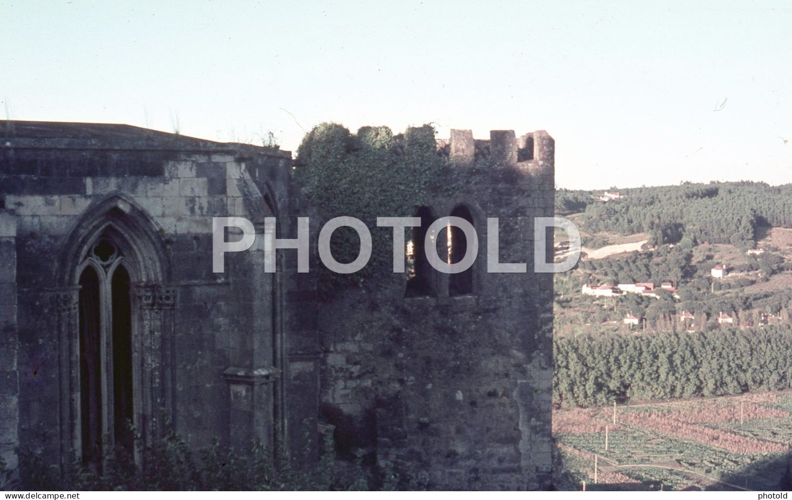 4 SLIDES SET 1972 LEIRIA PORTUGAL ORIGINAL AMATEUR 35mm DIAPOSITIVE SLIDE Not PHOTO No FOTO NB4072 - Dias