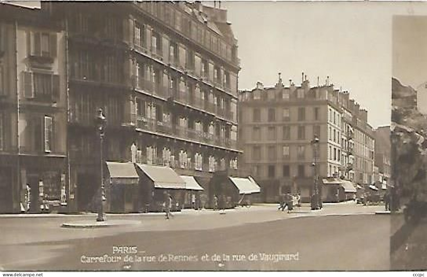 CPA Paris Carrefour De La Rue De Rennes Et De La Rue Vaugirard - Arrondissement: 06