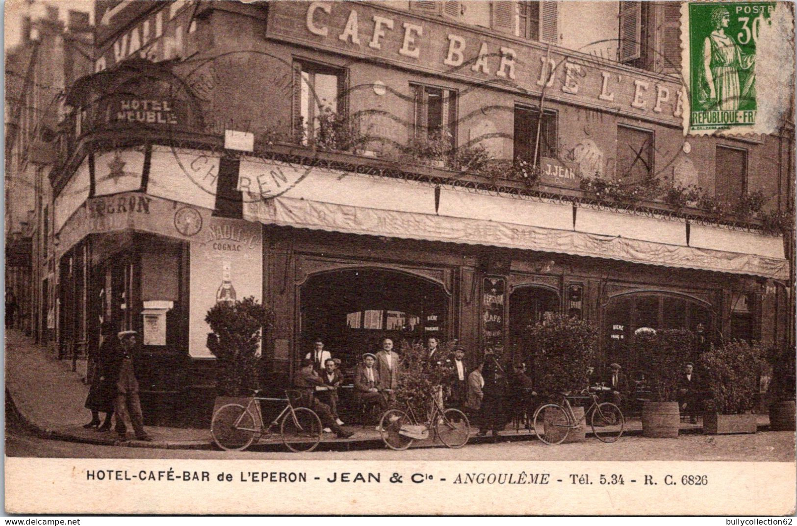 SELECTION -   ANGOULEME  -  Hôtel Café Bar De L'Eperon - JEAN & Cie. - Angouleme