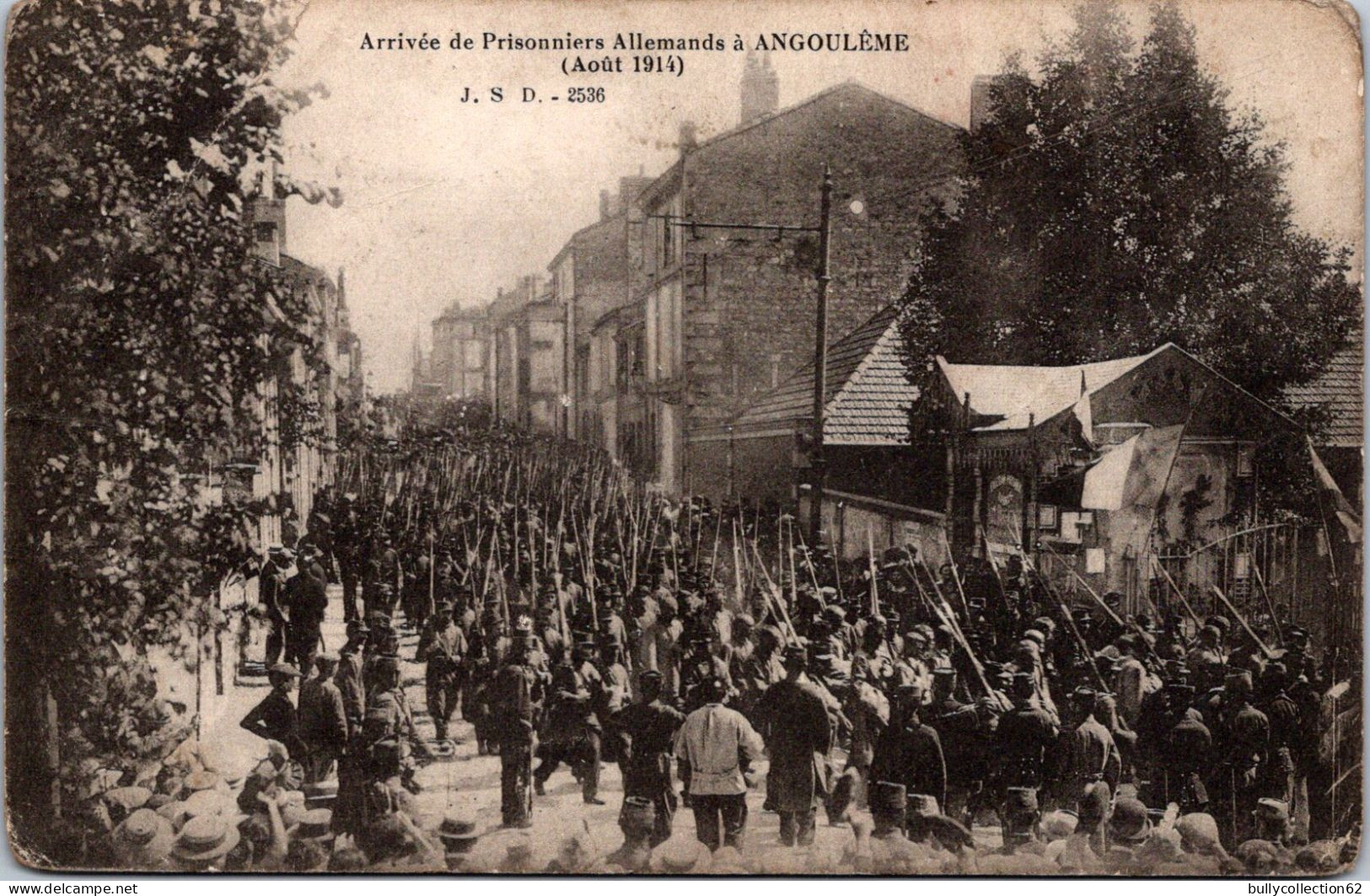 SELECTION -   ANGOULEME  -  Arrivée Des Prisonniers Allemands (Août 1914) - Angouleme