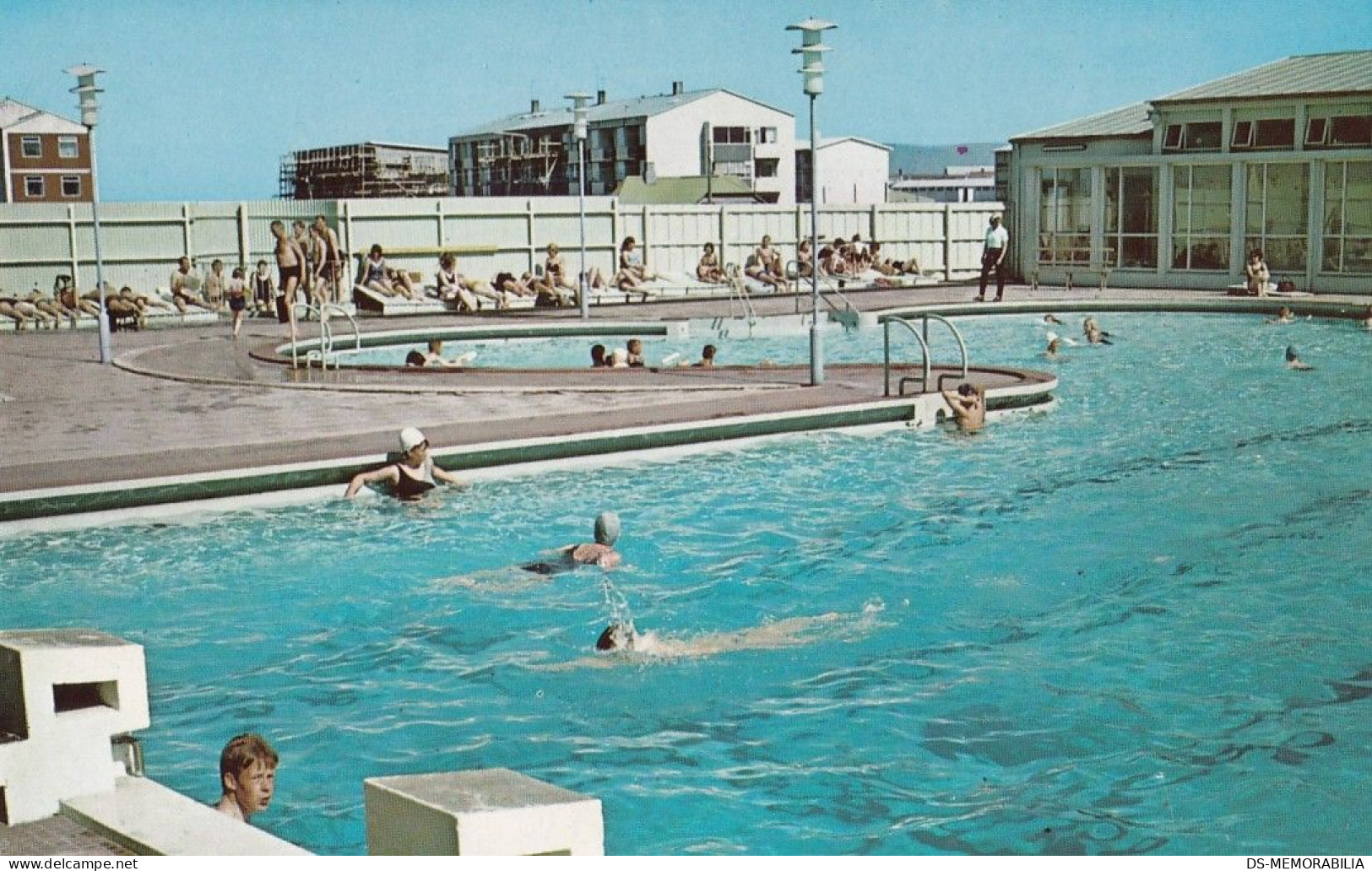 Reykjavik - Outdoor Swimming Pool - IJsland