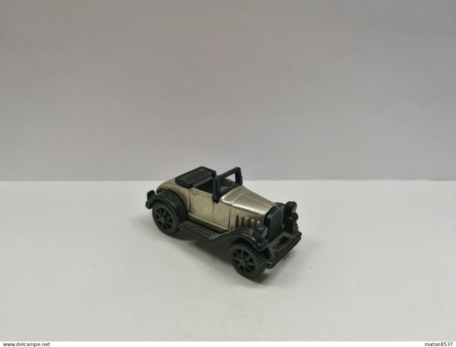 Kinder : K95 N115   Metall-Oldtimer 1994 - Plymouth 1928 - Schwartz - Figurines En Métal