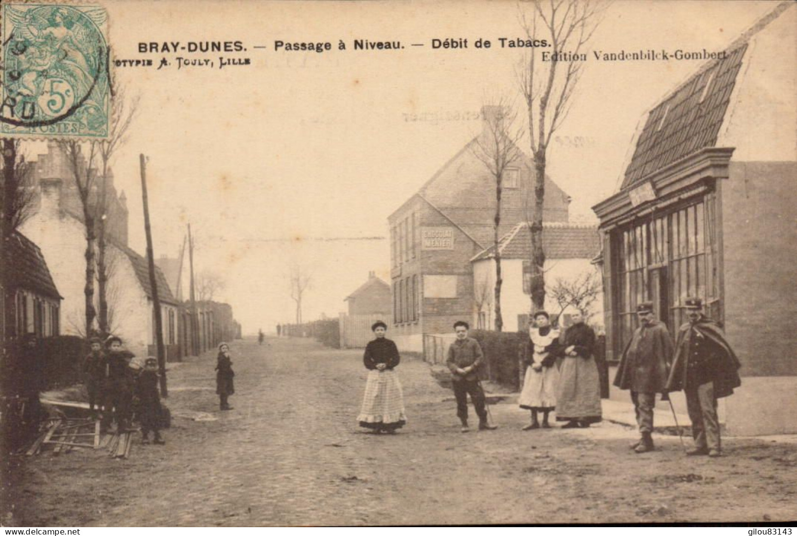 Nord, Bray-Dunes, Passage A Niveau, Debit De Tabacs - Bray-Dunes