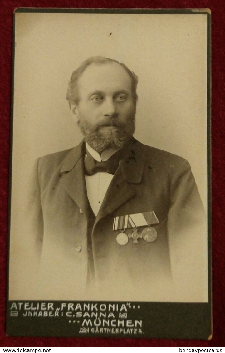 CDV German Civilian With Medals By Atelier Frankonia, München, Germany - Ancianas (antes De 1900)