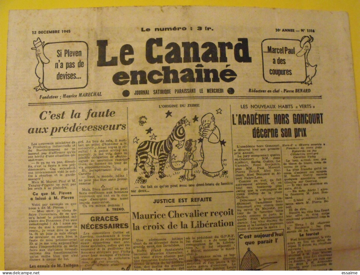 Le Canard Enchaîné N° 1316 Du 12 Décembre 1945. Maurice Chevalier Goncourt Pleven épuration - Weltkrieg 1939-45