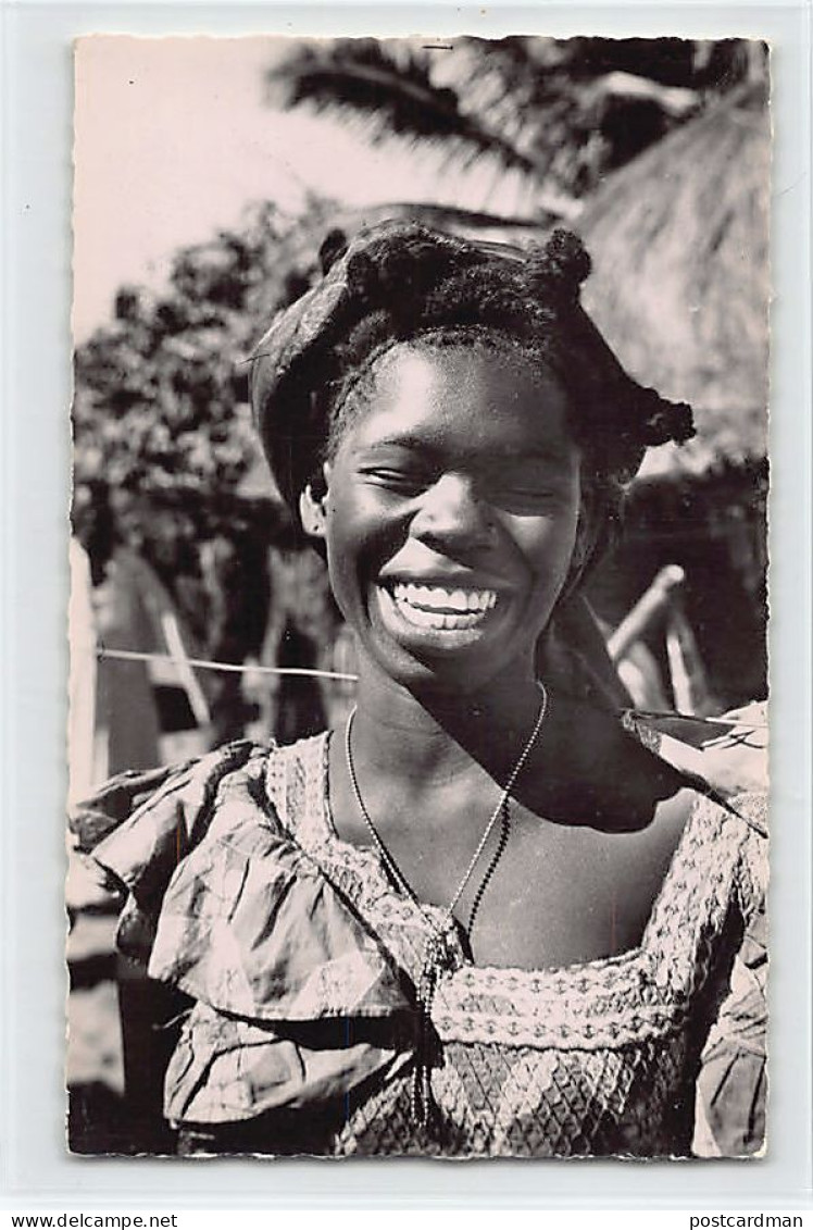 Sénégal - Sourire D'Afrique - Jeune Fille - Ed. Carnaud Frères 36 - Senegal