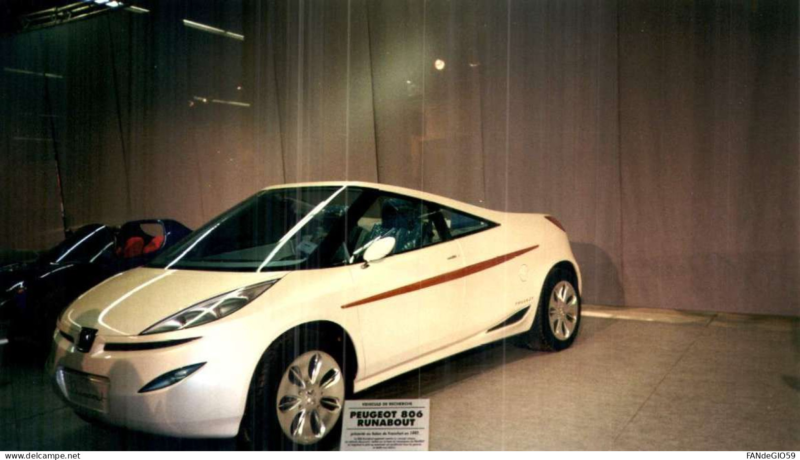 Automobile > Voitures De Tourisme  /    PEUGEOT  806   PHOTO  /  10X 15 // 101 / - Voitures De Tourisme