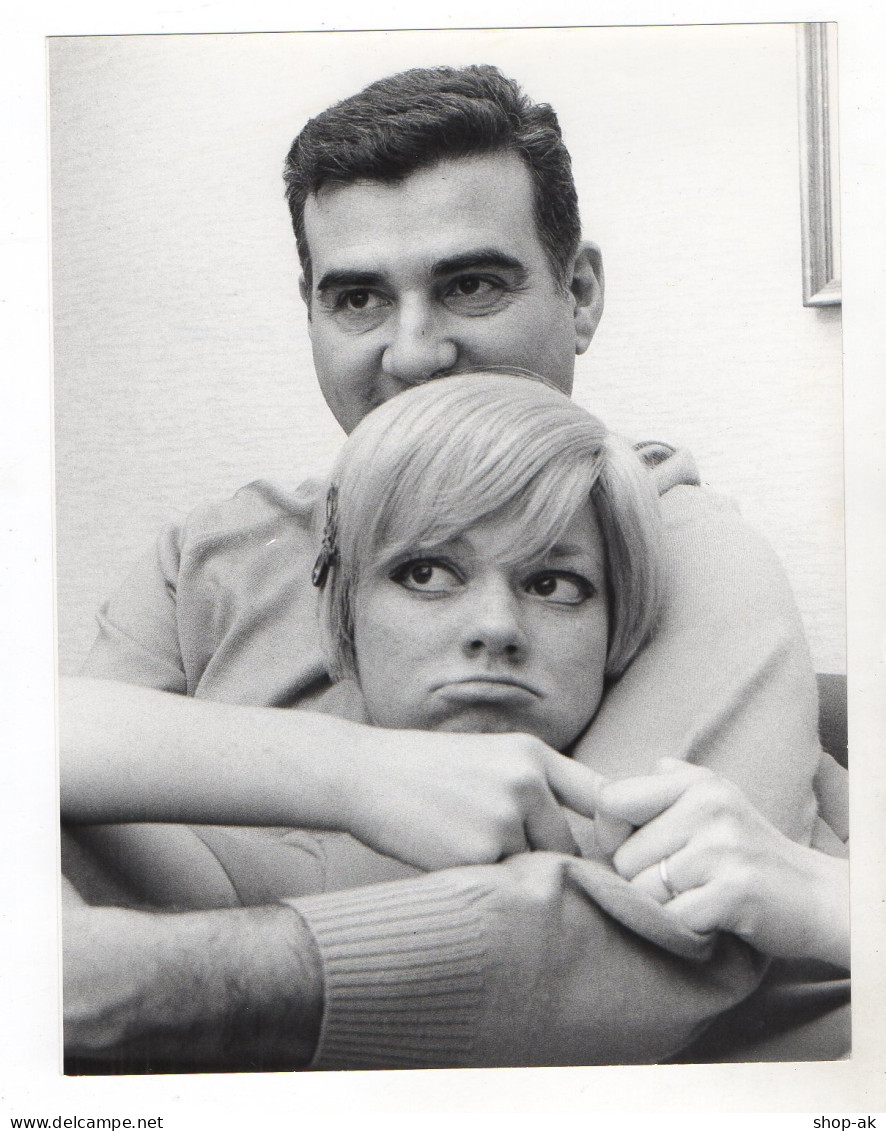 F6449/ Rita Pavone Und Ehemann Teddy Reno Foto Ca.1970 24 X 18 Cm - Unclassified