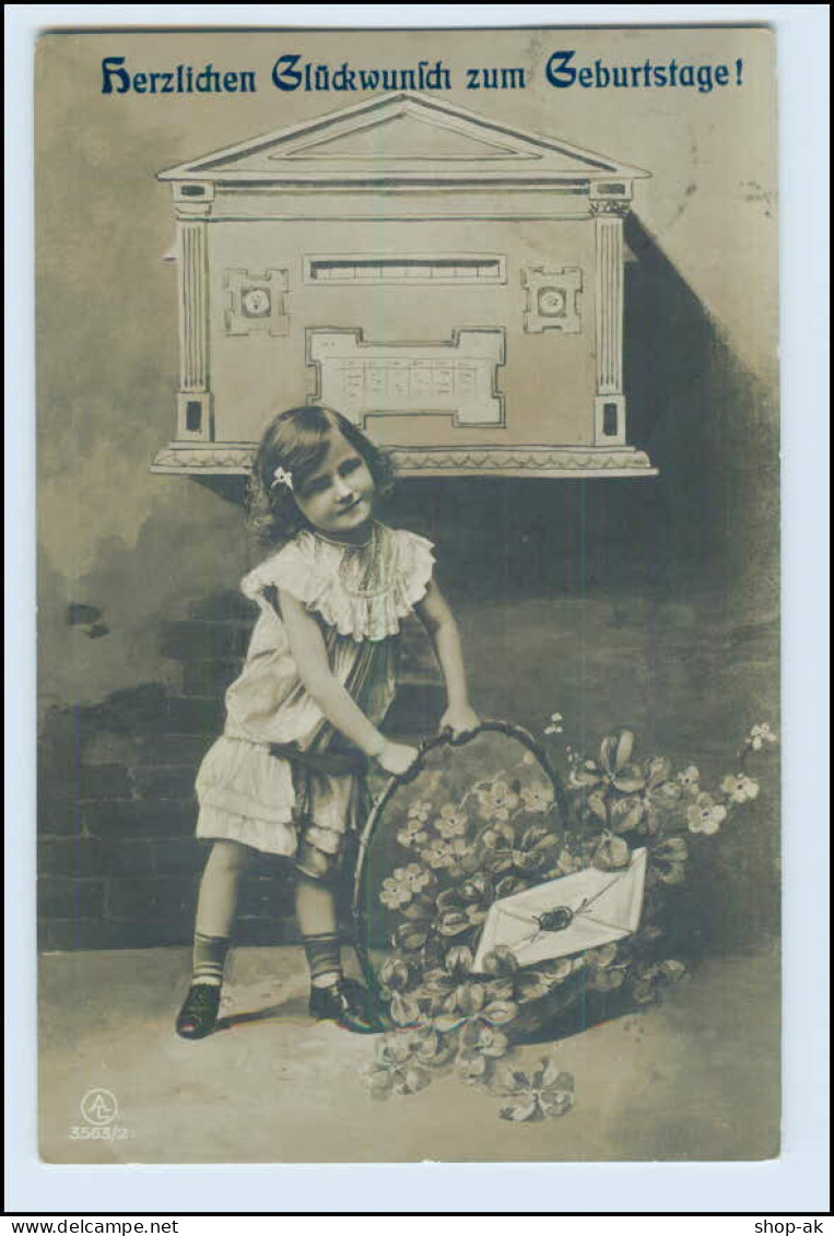 T1009/ Biefkasten  Geburtstag Foto AK Mädchen Mit Brief 1908 - Post & Briefboten