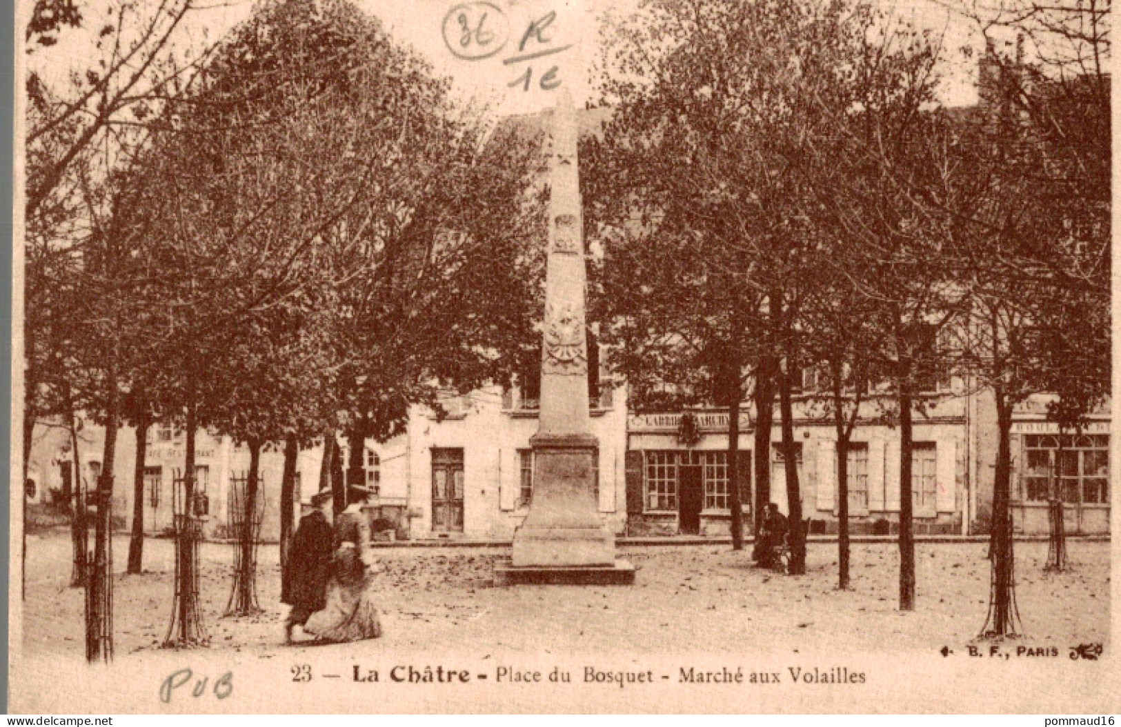 CPA La Châtre Place Du Bosquet- Marché Aux Volailles - Sté Lyonnaise De Banque De La Châtre - Reproduction - Reclame
