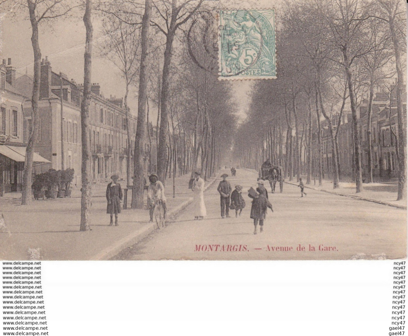 CPA  (45). MONTARGIS..  Avenue De La Gare, Animé, Attelage, Café, Vélo. ...D064 - Montargis