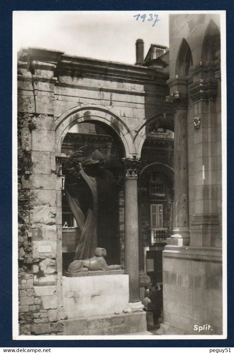 Croatie. Split. Palais De Dioclétien, Visiteurs. Pancarte ; Buliceva Poljana. 1937 - Croacia