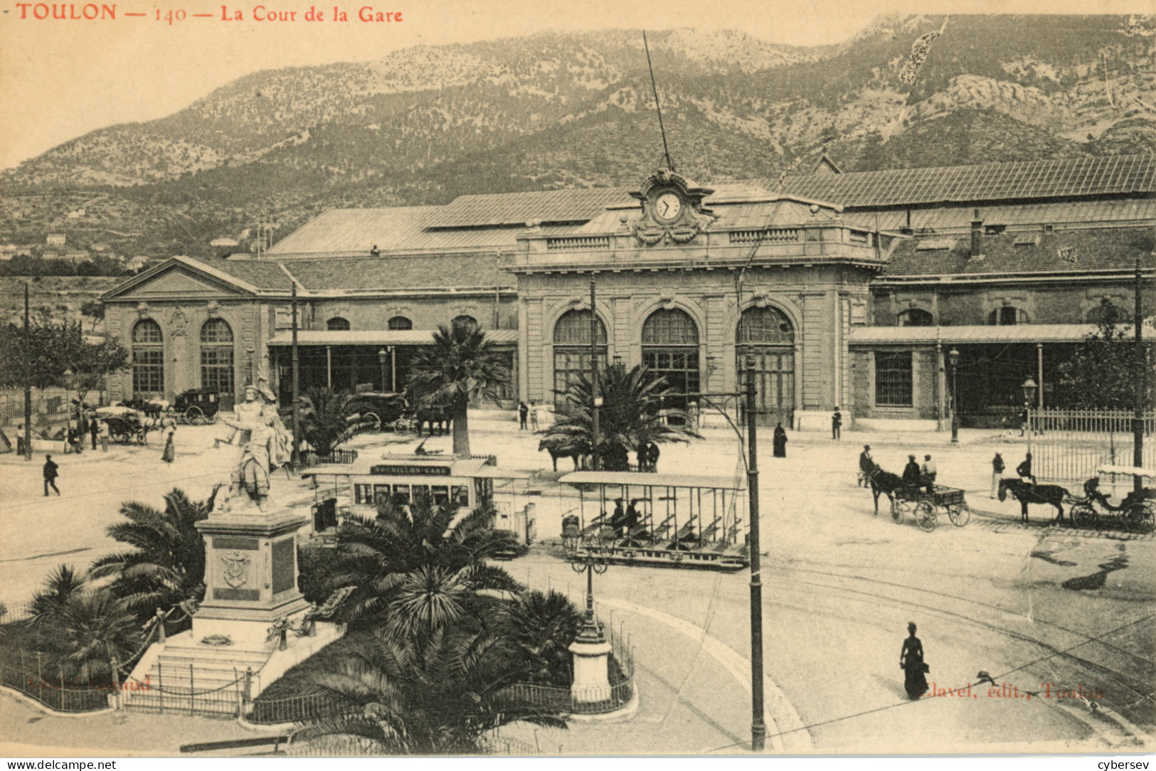 TOULON - La Cour De La Gare - Animé - Toulon