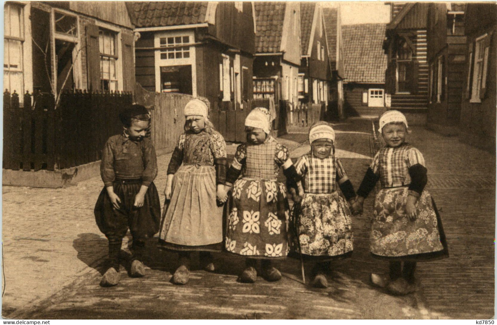 Marken Children - Marken