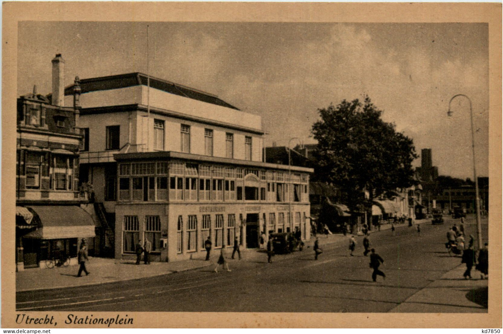 Utrecht - Stationsplein - Utrecht