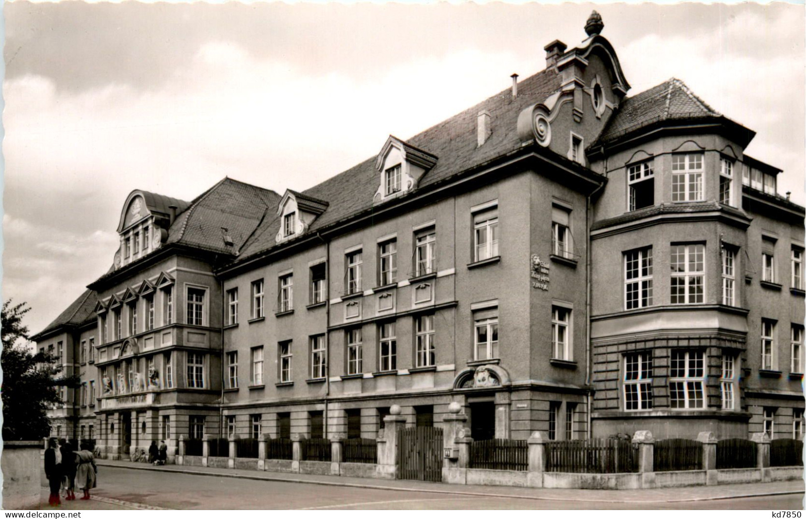 Erlangen, Institut F. Angew. Chemie - Erlangen