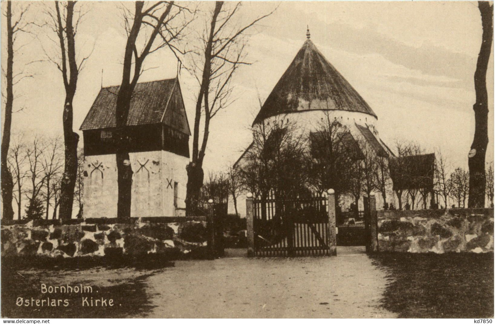 Bornholm - Osterlars Kirke - Danimarca