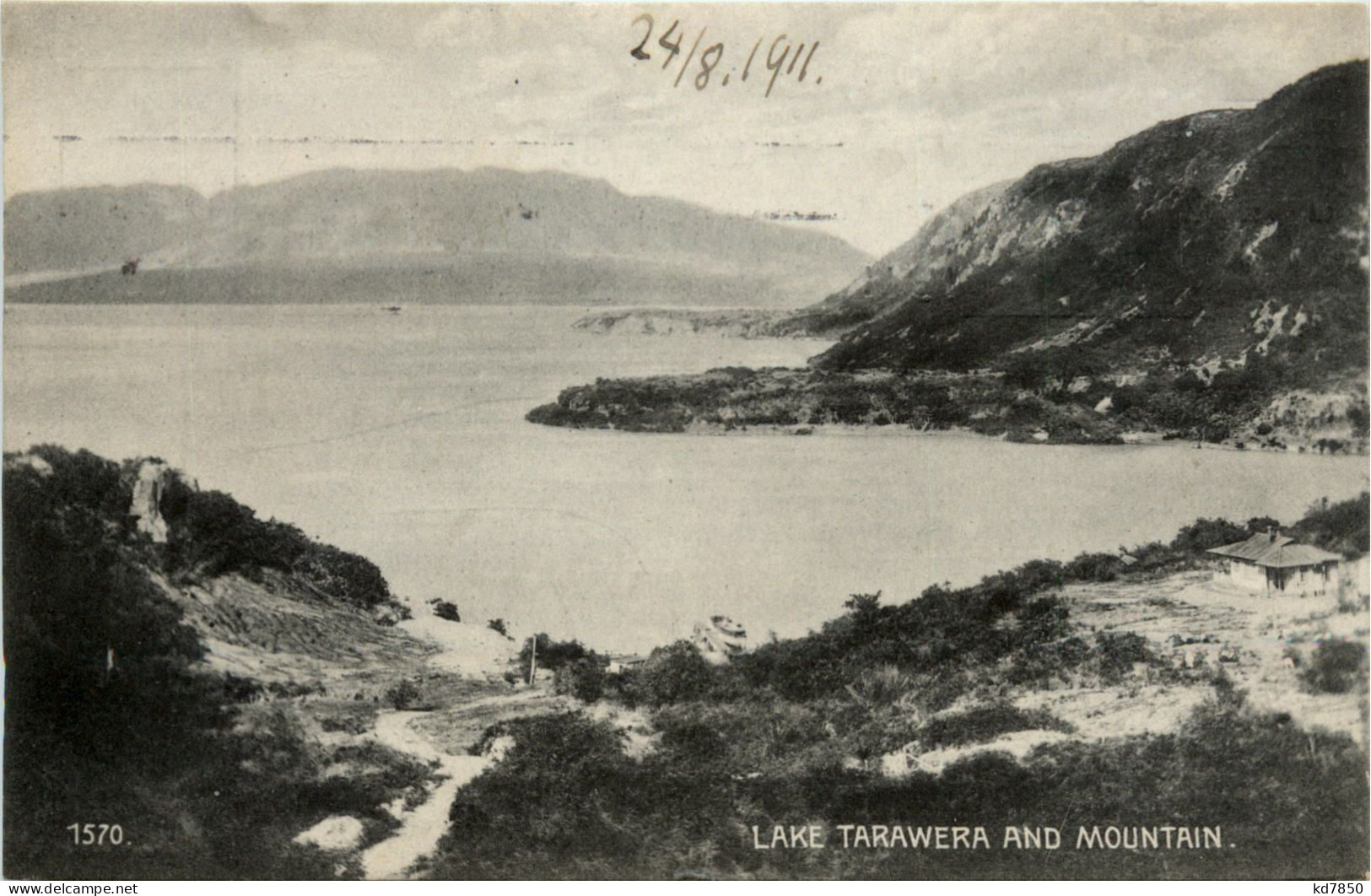 New Zealand - Lake Tarawera And Mountain - Nieuw-Zeeland