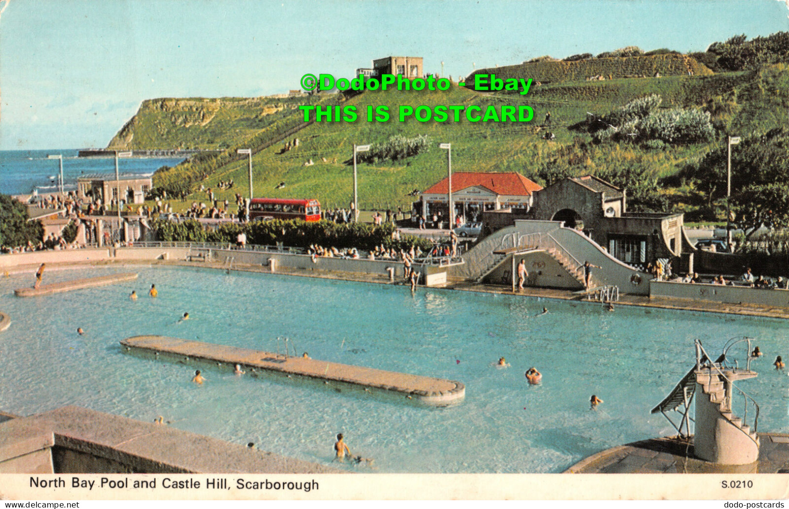 R429296 North Bay Pool And Castle Hill. Scarborough. S.0210. Dennis. 1971 - Monde