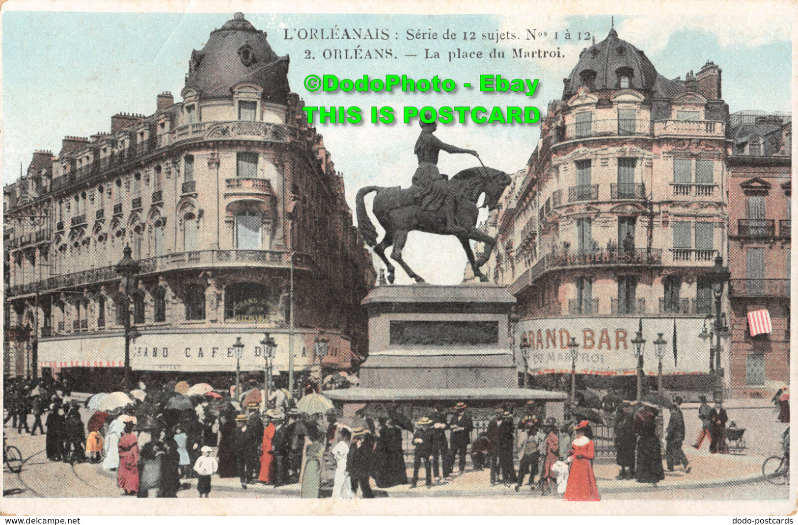 R428903 Orleans. La Place Du Martroi. Edition Du Chocolat Poulain. L Orleanais. - Mondo