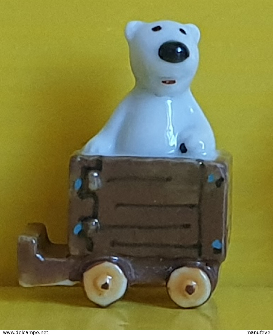 Fève  - Pororo 2009   - Poby L' Ours Blanc Dans Le Wagon - Animaux