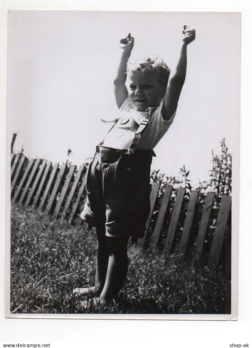 C2907/ Kleiner Junge In Lederhose  Foto Ca.1950-55  24 X 18 Cm  - Non Classés