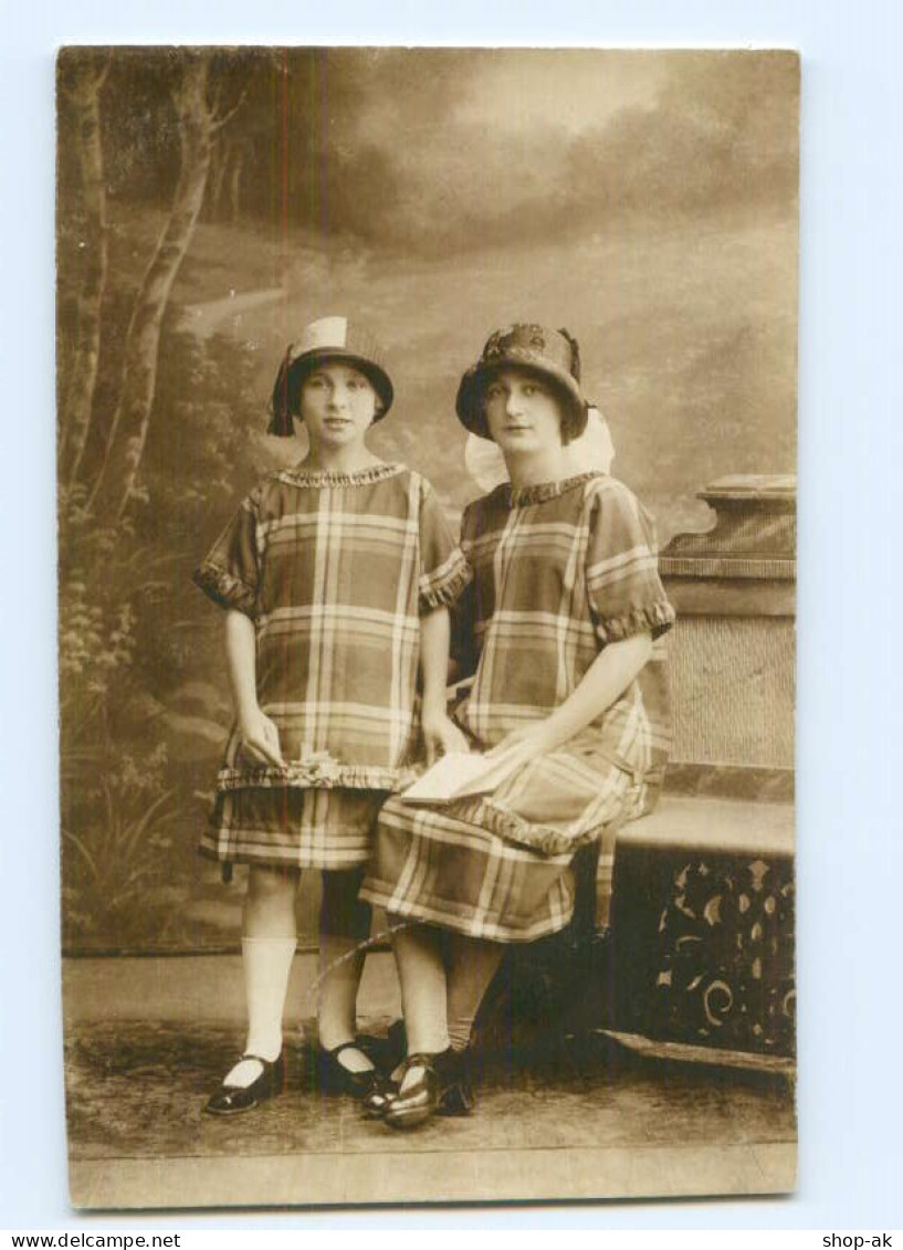 Y9253/ Mutter Und Kind Foto AK Mode Ca.1920 - Mode